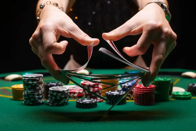 How to play Omaha Poker correctly, you need to understand the rules